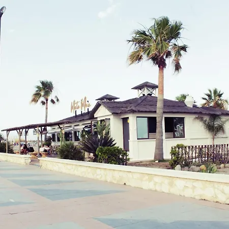 Alamos's